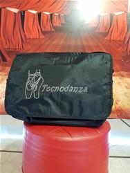 Borse personalizzabili per scuole o privati con none e disegno. Borsa per pattinaggio , borsa per danza e gkinnastica COD.d135 Tecnodanza